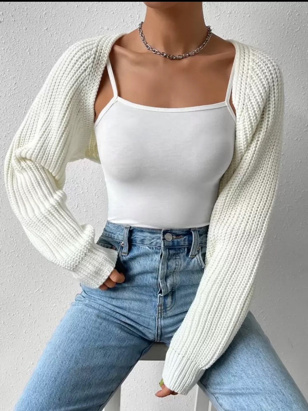 SHEIN White Chunky Knit Bolero Shrug